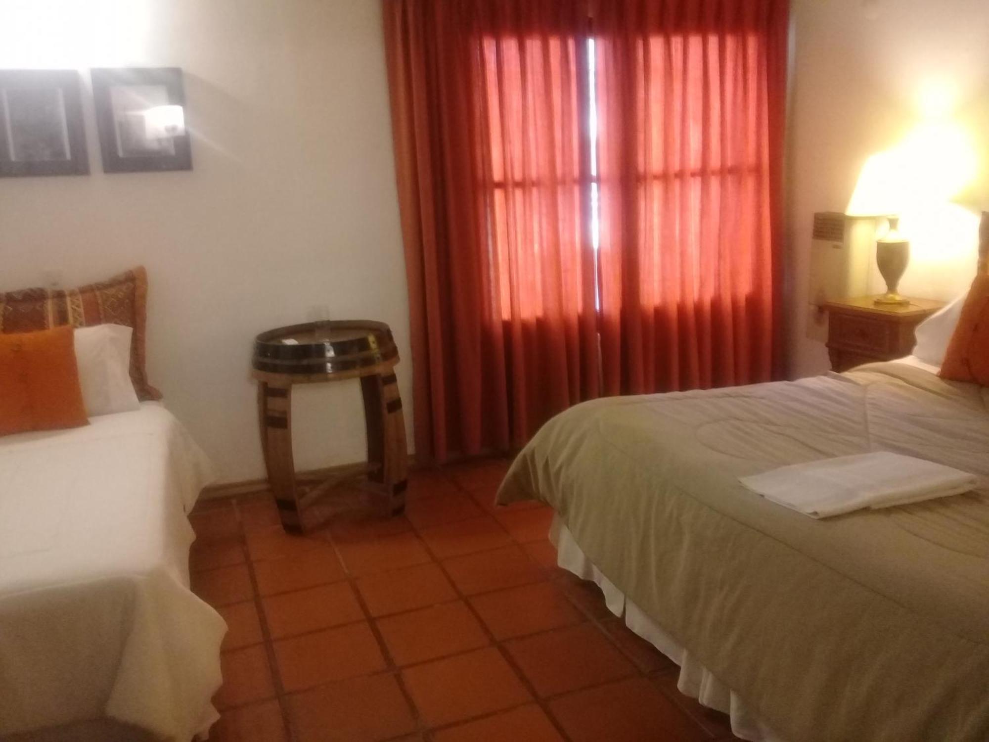 Posada La Celia Eugenio Bustos Buitenkant foto